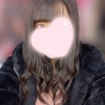 ゆりな【14-18時】出勤です❕