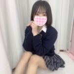 【体験入店】18歳の地方で生まれ育った黒髪美少女!