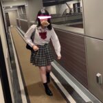 パン咥えて出勤🍞ここな