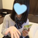 グミ食べる？【ここな】