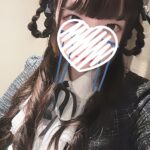 初めてちょこっと顔出し🌻ひまわり