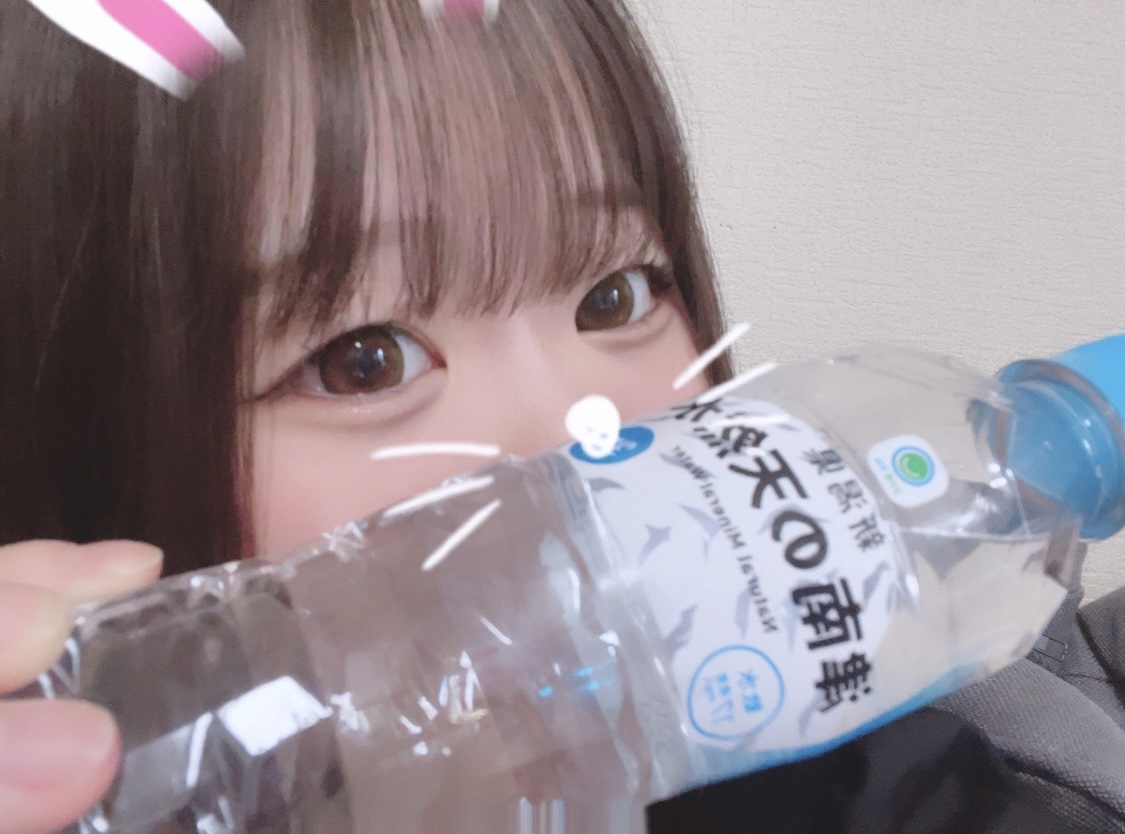 出勤してます☁️なつき