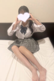 りら(JK上がりたて)(10月本指名数9位＆リピート率6位)