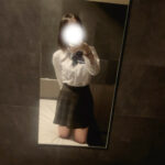 しゅっきんしてます！ななほ