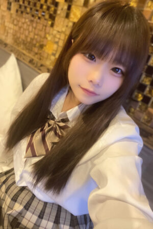 7/24体験入店初日ふわり(JK中退年齢)