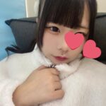 おはよう〜(⊃ωｰ`)zzまだちょっとお眠なふわりが本日も出勤🫵🏻