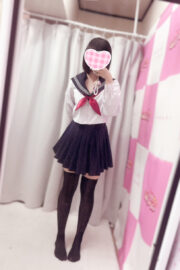 11/8体験入店初日いるる(JK中退年齢)