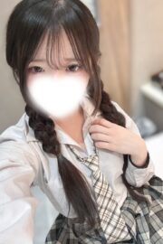 12/21体験入店初日みはや(JK中退年齢)