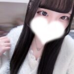 こんばんは、あおばです> < ՞