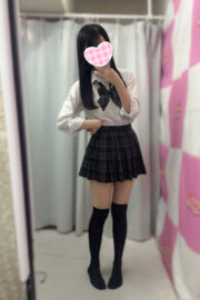 3/13日体験入店初日かのん(JK中退年齢)