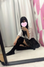 3/13日体験入店初日かのん(JK中退年齢)