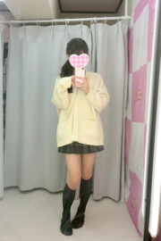 4/28体験入店初日②かなん(JK上がりたて)