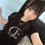 みり出勤中！