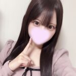 黒髪にしたよ♡なるみ5時まで今日います♡