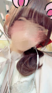 {CAPTION}