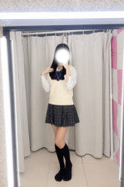 10/10体験入店初日予定りな(JK中退年齢)